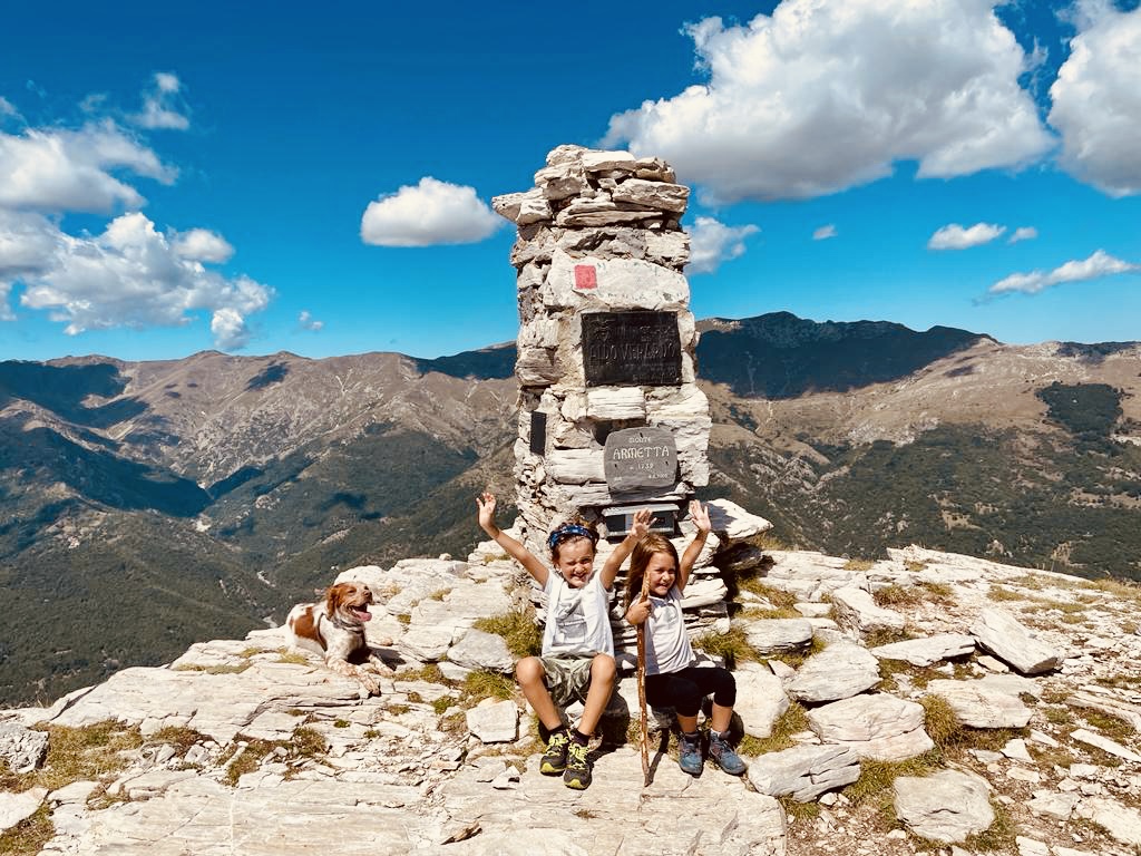 67923441-d4be-4e65-b3dc-a5dd5ee14184